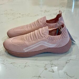 Carter’s Girls Pink Taylen Knit Slip-On Sneakers